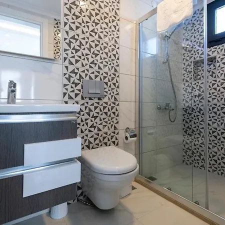 Hisar 1 - 4 Bedroom In Hisaroenue וילה פאטהיה