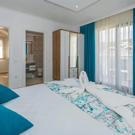 Hisar 1 - 4 Bedroom In Hisaroenue *